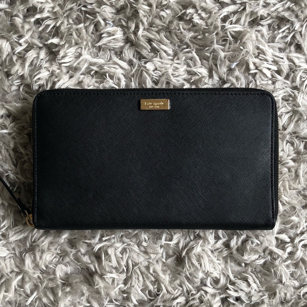 Large Black Kate Spade Zipper Wallet